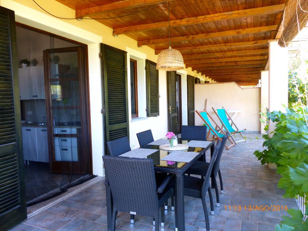 Villetta Ai Peri Nisporto Exterior foto